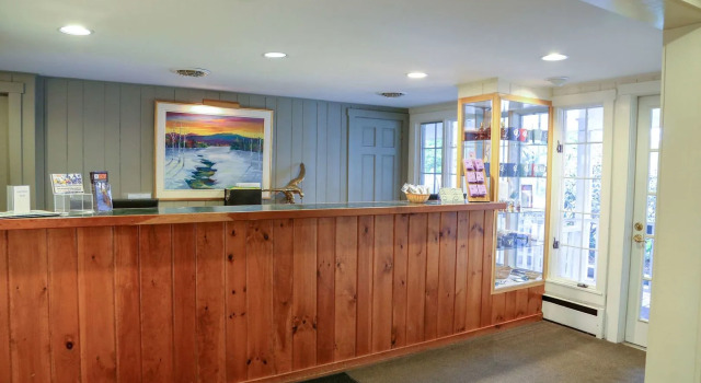 Golden Eagle Resort, Rezerwuj Hotel Hotele w New England z basenem, Basen