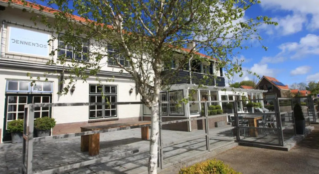 Номер Economy Strandhotel Dennenbos