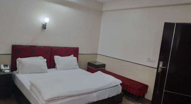 Номер Deluxe Aadhar Hotel