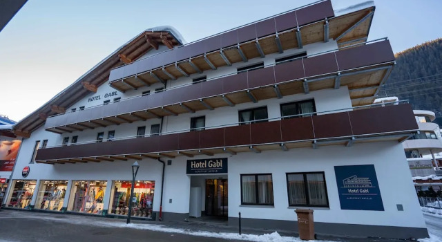 Hotel Gabl by Alpeffect Hotels, Забронировать Отель Отели Санкт-Антон-ам-Арльберг с парковкой, рядом с Train Station Sankt Anton am Arlberg, Парковка
