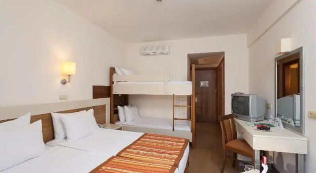 Номер Standard Side Story Resort & Spa