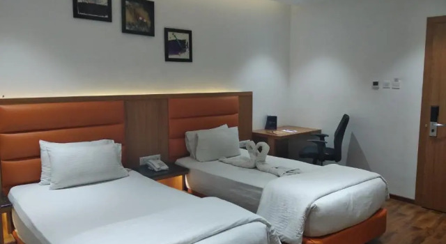 Двухместный номер Superior Kyriad Hotel Gulbarga by OTHPL