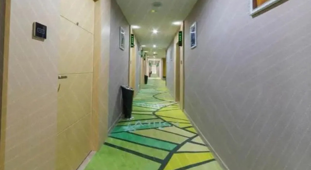 Vatica Hotel Fuzhou Jin'an District Gushan Town, Rezerwuj Hotel Hotele w Mawei z parkingiem, Parking