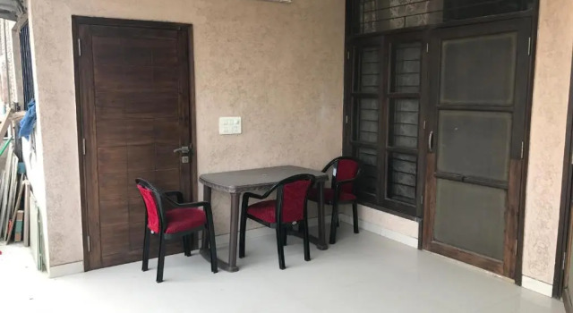Spacious 3bhk apartment!
