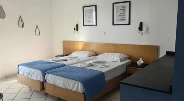 Четырёхместный номер Deluxe Stella Hotel