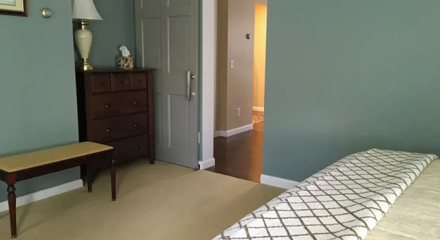 Апартаменты Superior Williston Village Inn