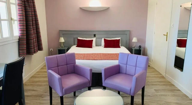 Номер Deluxe Logis Hôtel Restaurant Le Moulin de la Coudre