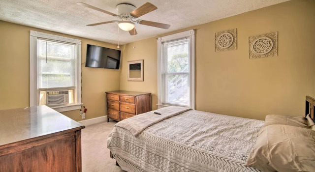 Family-friendly Wildwood Apt: Bike to Beach!, Забронировать Апартаменты/квартира Пляж Вайлдвуд США