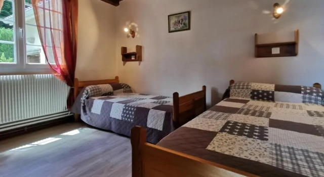 Gite Champclause, 4 pièces, 6 personnes - FR-1-582-259, Забронировать Отель Champelause Haute Loire