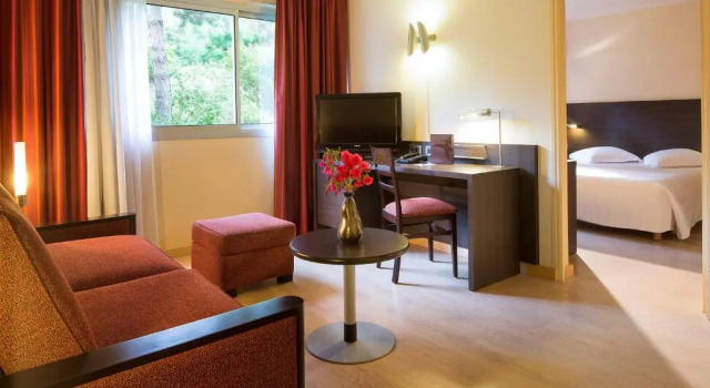 Полулюкс Comfort Oceania Quimper