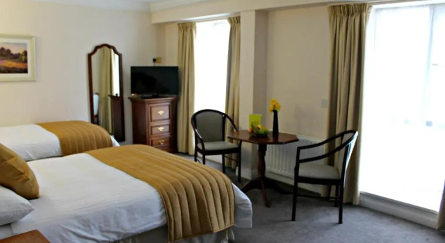 Двухместный номер Standard Central Hotel Donegal