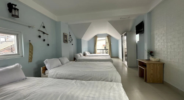 Семейный номер Standard с 4 комнатами OYO 1202 Ruby Motel Da Lat