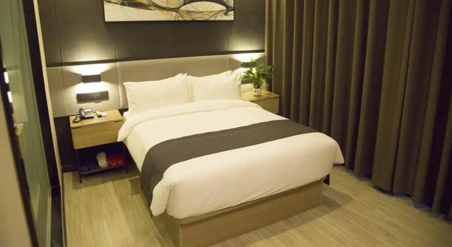 UP and IN Hotel Henan Zhengzhou Xinzheng District Shuanghu Avenue Metro Station, Rezervovat Hotel Čeng-čou Henan