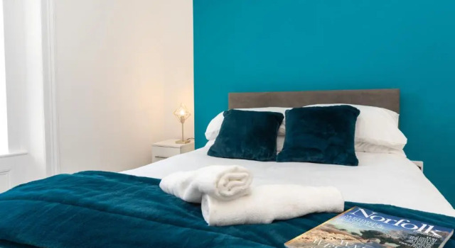 Апартаменты Sea Views Stunning 2 Bedroom Apartment #