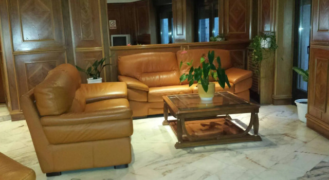 Hotel Amefa, Забронировать Отель Недорогие отели Саламанки, рядом с Cueva de Salamanca, недорого