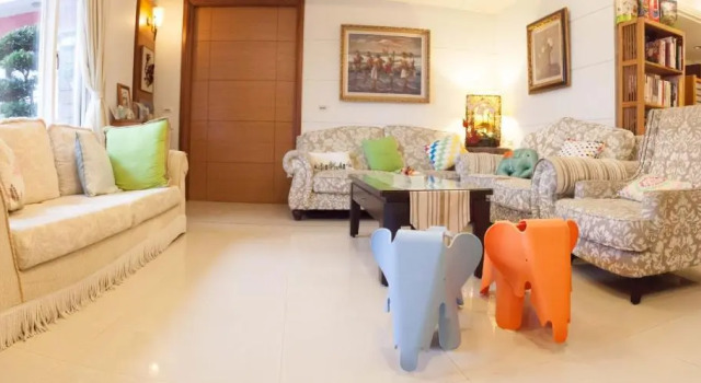 Вилла Four Seasons B & B