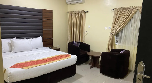 Люкс Business Blue Springs Hotel