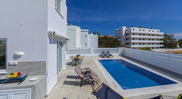 Villa Villa Araella