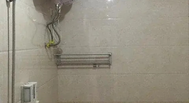 Wugong Shanshui Outdoor Hostel, Book Hostel / Vandrerhjem Hoteller i Jian med pool, Swimmingpool