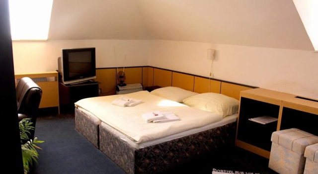 Hotel Atos, Reserva ahora Hotel Trhové Sviny 