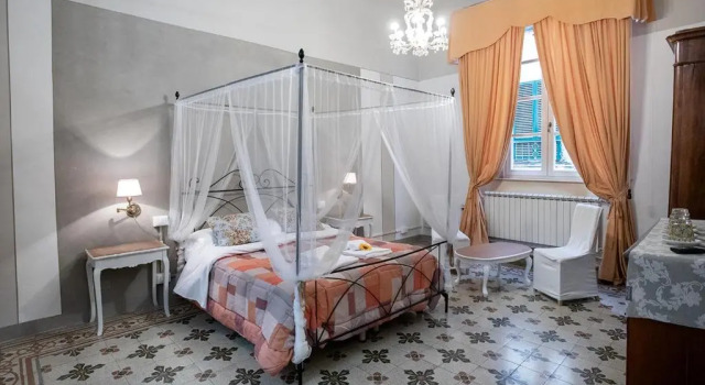 Junior-Suite Residenza Centro Storico