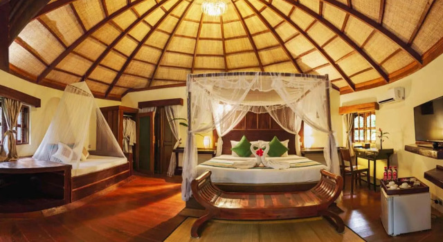 Люкс Royal Mayura Resort Hotel