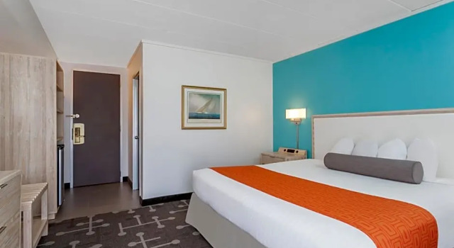 Номер Standard Howard Johnson by Wyndham Mystic