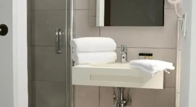 Двухместный номер Deluxe с балконом и с частичным видом на море Hotel La Voile