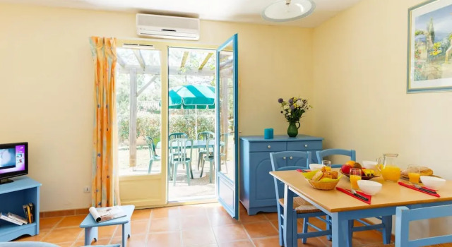 Family Maisonette in Provence, Book Feriehus Sommerhuse i Aquitaine, Hytte