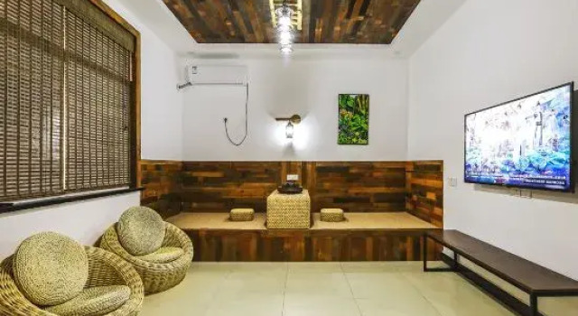 Люкс Comfort Aiqinhai Guesthouse