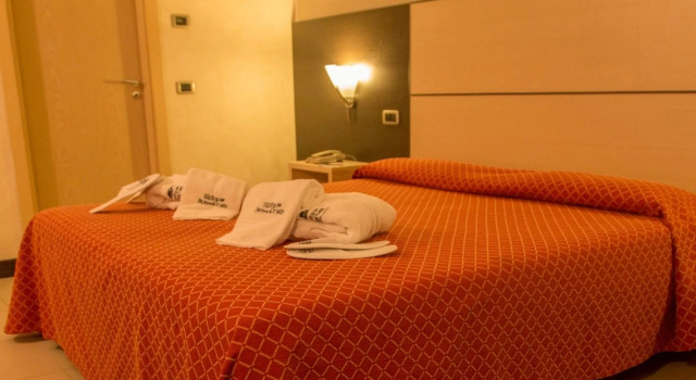 Albergo della Posta, Rezerwuj Hotel Hotele w Kalabria z parkingiem, Parking