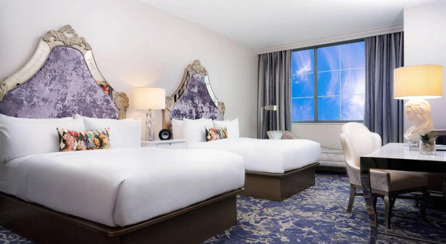 Четырёхместный номер Standard с видом на город JW Marriott Savannah Plant Riverside District