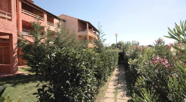 Apartment 6 people 150 m from the beach