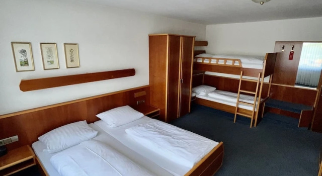 Двухместный номер Standard Hotel Krone Neuenburg