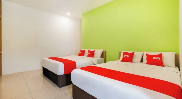 Capital O 91154 Oyo Super Cowboy Hotel Melaka