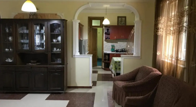 Guesthouse Green House, Book Hotel Batumi 