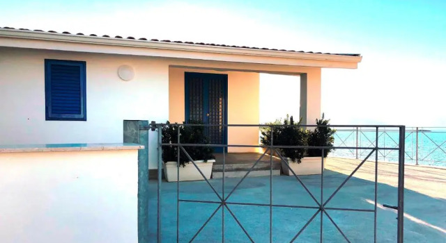 Вилла Superior Marina Beach Resort by Le Dhome Sicily