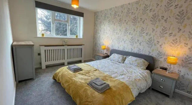 Коттедж Leominster 3 Bedroom House, Parking Garden Private