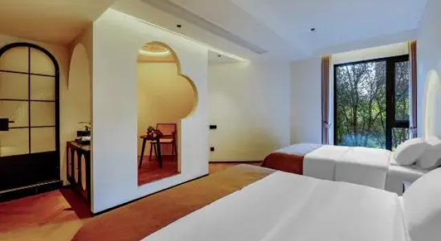 Люкс Deluxe Boxinchuan She Homestay (Taoxichuan Creative Square Branch)