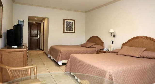 Двухместный номер Standard с балконом Hotel Los Parrales
