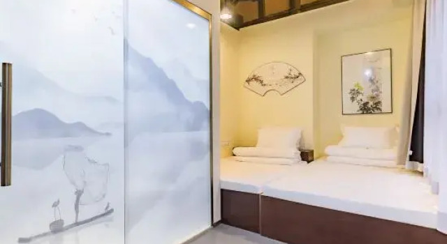 Номер Standard Beijing Red Lantern House