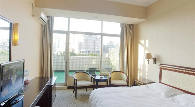Jindi Hotel Guilin, Забронировать Отель Отели Гуйлинь 3 звезды, рядом с Пагоды Солнца и Луны, 3*