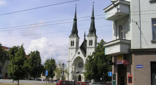 Apartmán Moravská Ostrava, Book Hotel Hoteller i Ostrava med parkering, Parkering