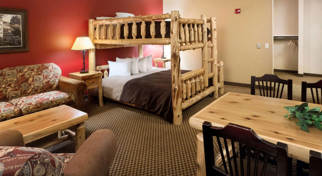 Arrowwood Lodge at Brainerd Lakes, Varaa Hotelli Hotellit Minnesota pysäköinnillä, Pysäköinti
