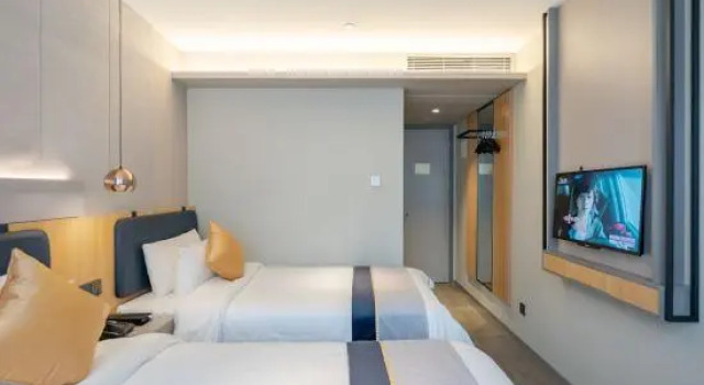 Home Inn Selected (Hangzhou Wulin Square Stadium Road)