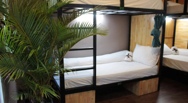 L'etage House - Hostel