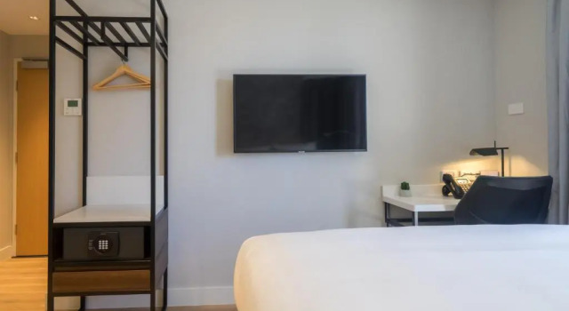 Двухместный номер Standard с балконом Kith Hotel Darling Harbour