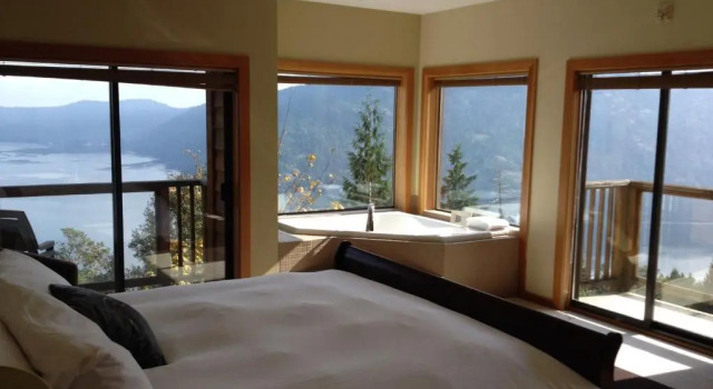Номер Superior Moon Water Lodge