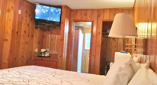 Двухместный номер Economy Park Motel and Cabins