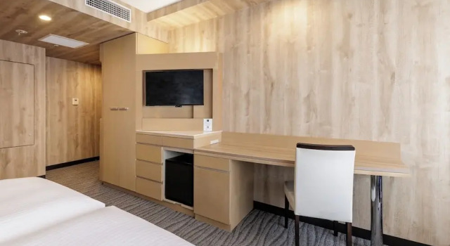 Трёхместный номер Standard Nishitetsu Resort Inn Naha